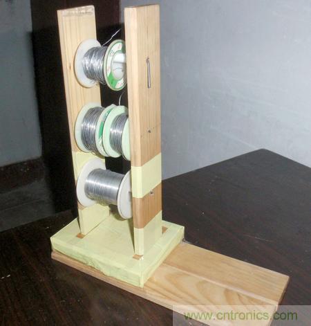 成本幾乎為零，三層錫絲架DIY