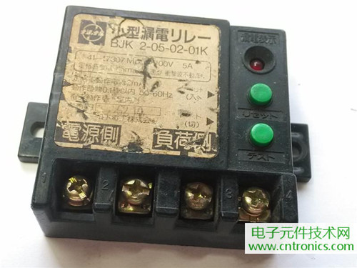 漏電保護(hù)器拆解：結(jié)構(gòu)有差異，做工不錯(cuò)