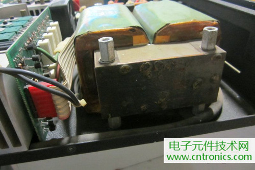 用料很給力！專業(yè)后級(jí)功放美國(guó)高峰FA1201拆解