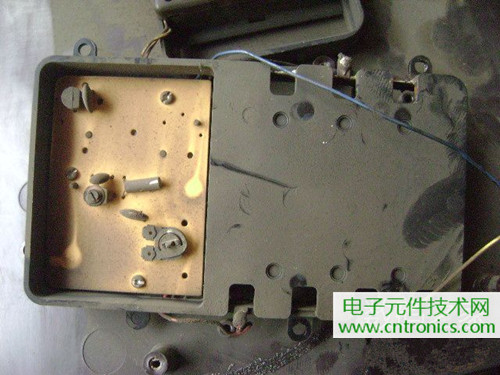 拆個老古董，日本精工石英電子掛鐘拆解