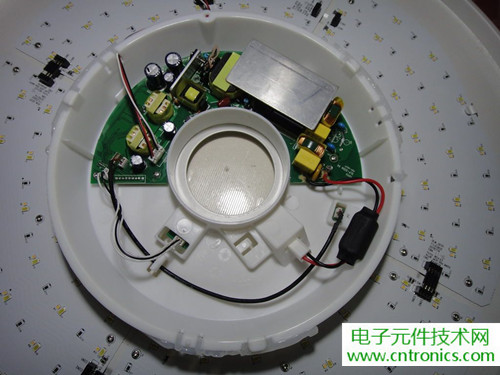 高端大氣上檔次！智能遙控調(diào)光LED吸頂燈拆解