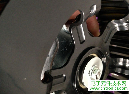 PM2.5殺手！松下納米水離子空氣凈化器拆解