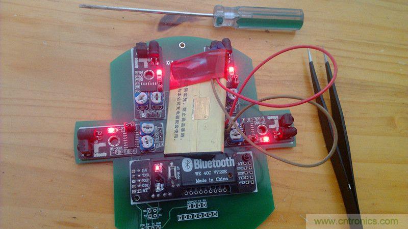 牛人力作！PCB版藍(lán)牙智能小車DIY