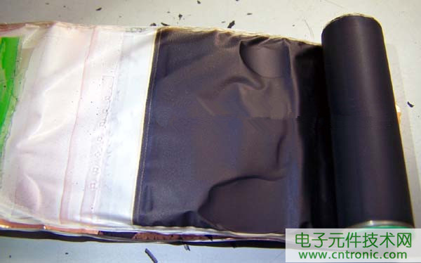 筆記本電池拆解，探秘電池內(nèi)部結(jié)構(gòu)