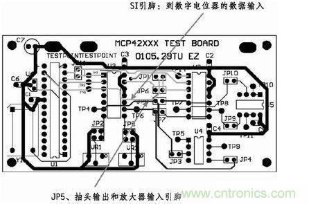 這是對(duì)圖2所示電路的第一次布線嘗試。此配置在模擬線路上產(chǎn)生不規(guī)律的噪聲，這是因?yàn)樵谔囟〝?shù)字走線上的數(shù)據(jù)輸入碼隨著數(shù)字電位器的編程需求而改變。