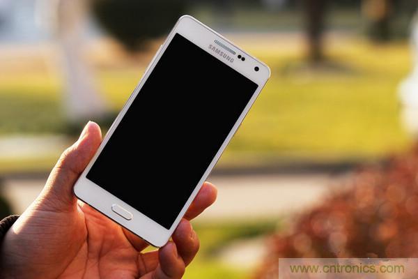 拆解狂魔荼毒新機(jī)三星金屬Galaxy A5，看槽點在何方？