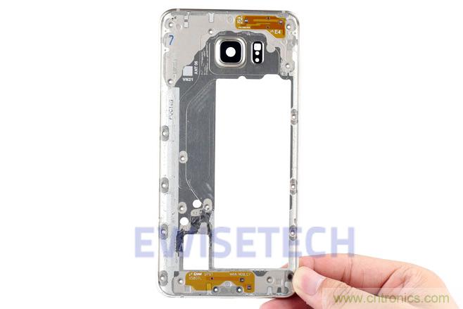 Galaxy Note5拆解，與S系列差距日漸模糊