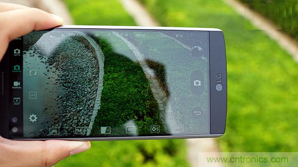 業(yè)界良心 LG V10 評測:剛毅、冷峻，不失人性化