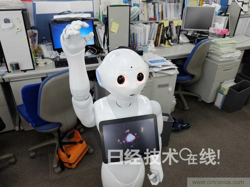 拆解筆記本不過癮，那就來拆拆日本情感機器人吧！