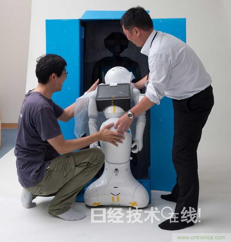 拆解筆記本不過癮，那就來拆拆日本情感機器人吧！
