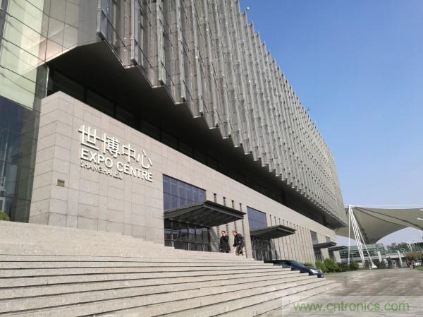 新旗艦Mate 8全評測：橫空出世！能否延續(xù)一機難求？