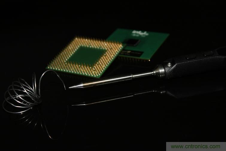一款能喚起 70 后工程師朋友“童年趣事”的迷你電烙鐵！
