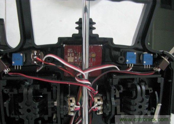 無人機 DIY 制作全過程，酷得不要不要的！