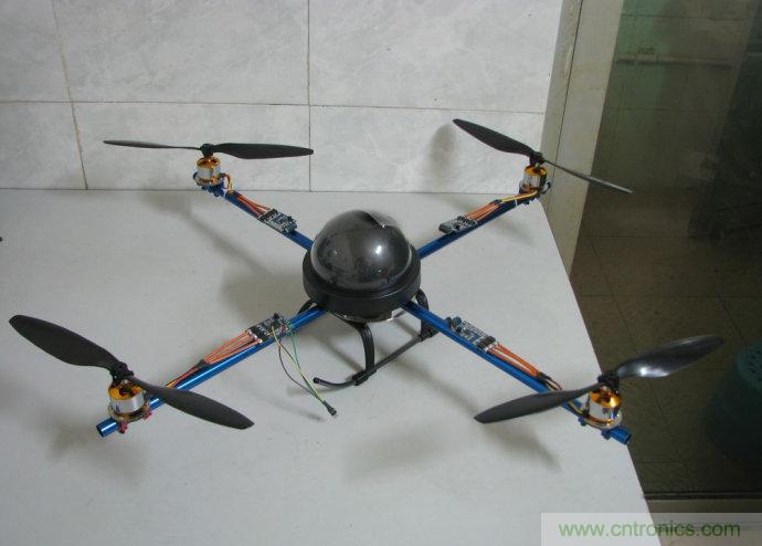 無人機 DIY 制作全過程，酷得不要不要的！