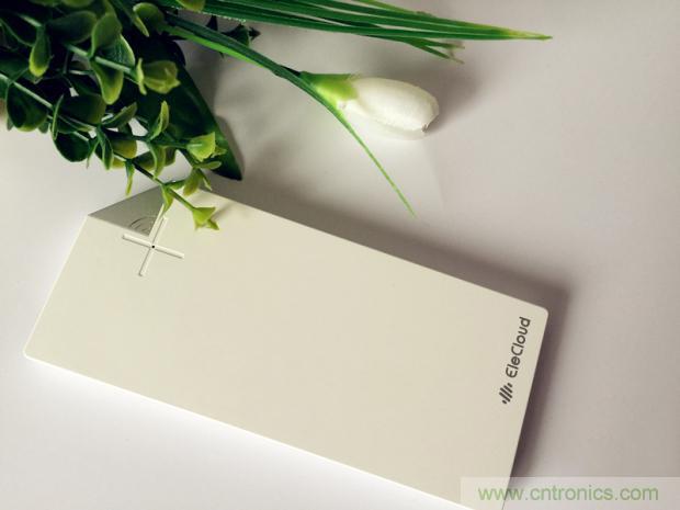 長虹流云智能電源，集“充電”+“存儲”于一身