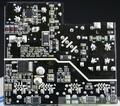 69元小米4口USB充電器詳細(xì)拆解，看完你也能DIY一個