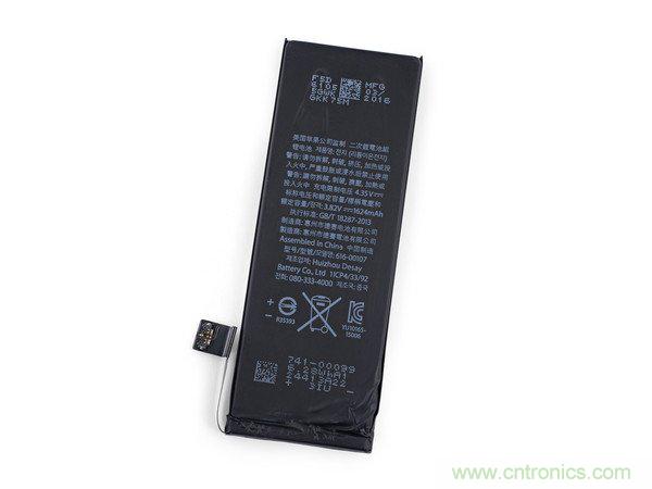 有什么地方?jīng)]有變？iPhone SE真機(jī)拆解