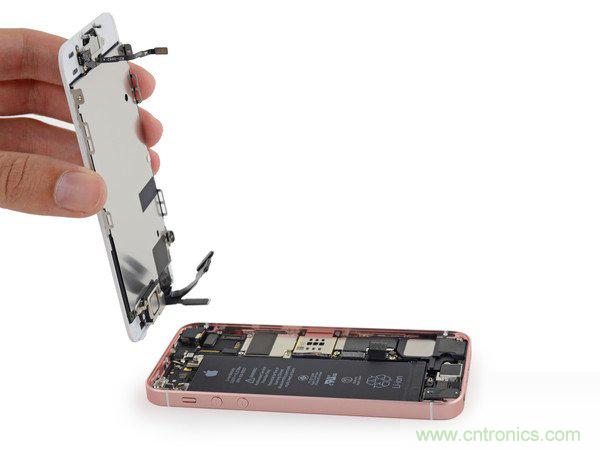 有什么地方?jīng)]有變？iPhone SE真機(jī)拆解