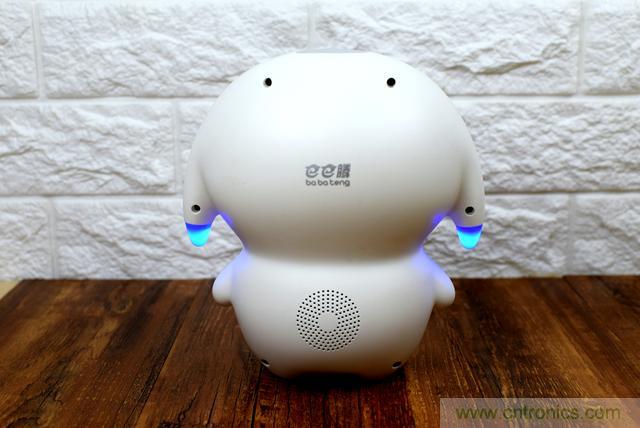“爸爸再不陪我，我就長(zhǎng)大了”——小騰機(jī)器人