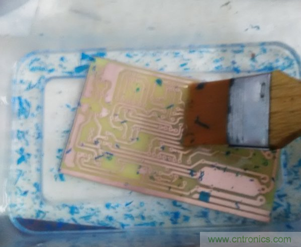 嘗試了四次PCB制作， 最后一發(fā)算是成功了