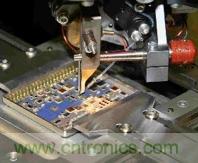 集成電路芯片電極如何引出來(lái)？