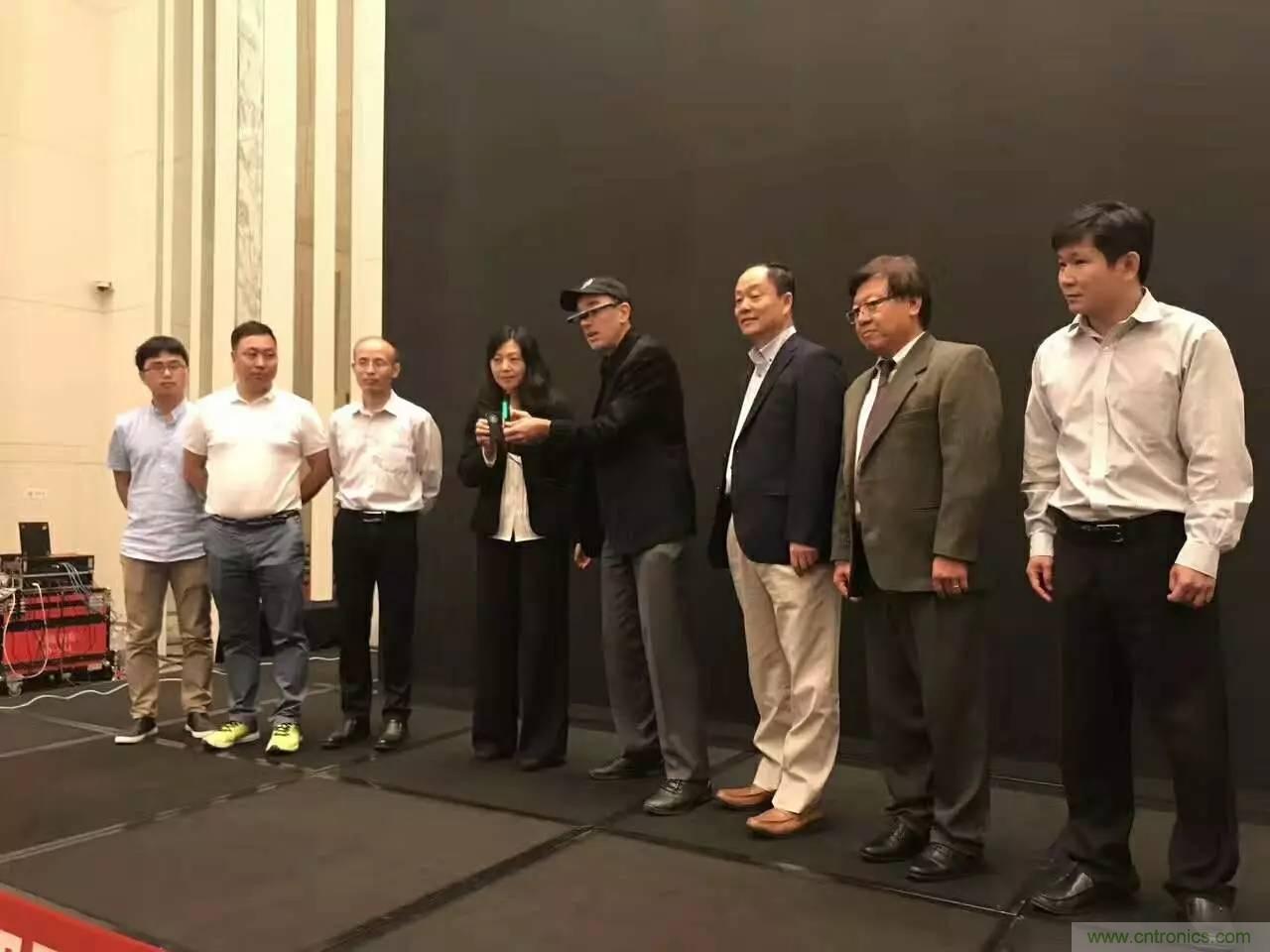 深圳要聞|全球可穿戴之父Steve Mann來深圳了！2017深圳智能穿戴,VR/AR前沿技術(shù)論壇暨開發(fā)者交流酒會