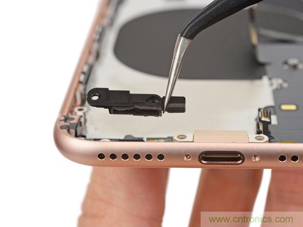 iPhone 8首拆：無(wú)線(xiàn)充電版本的iPhone 7？