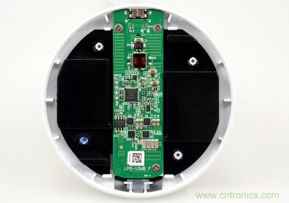 拆解對比：系出同門，小米、紫米無線充電器的差別有多大？