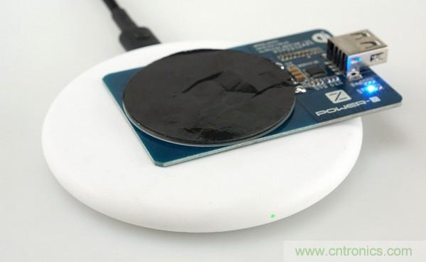 拆解對比：系出同門，小米、紫米無線充電器的差別有多大？