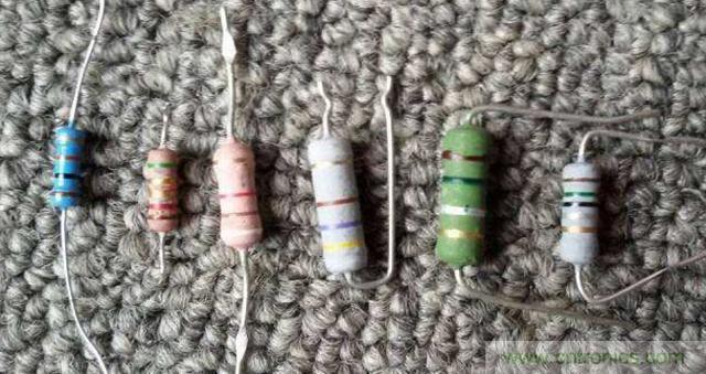電阻器在電動(dòng)機(jī)實(shí)現(xiàn)降壓和限流起到什么作用？