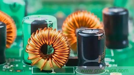 為何共模電感的漏感能濾除差模信號？?
