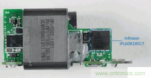 對比 SiC、GaN 和硅，哪種 AC 適配器性能最好？