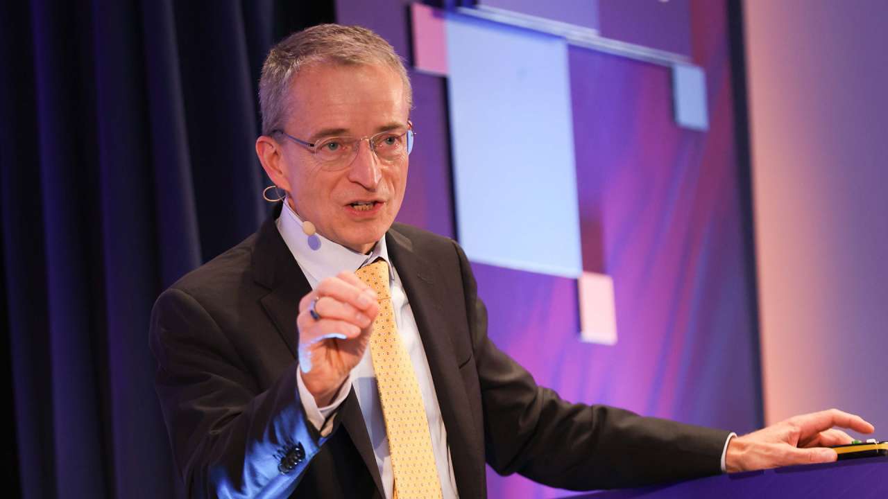 英特爾CEO：加速IDM 2.0轉(zhuǎn)型，推進代工服務(wù)發(fā)展