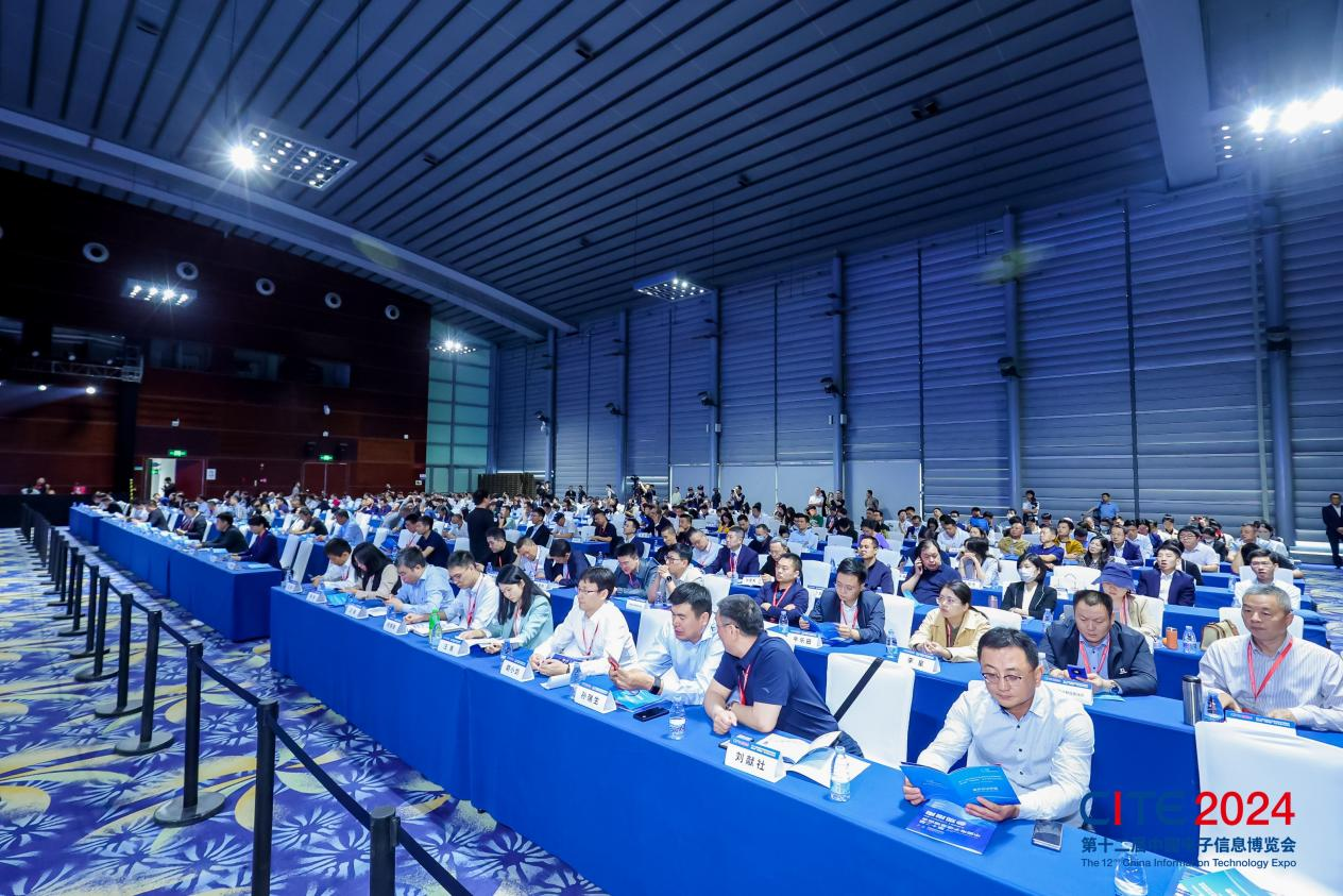 以展促產(chǎn) 向新而行！第十二屆中國(guó)電子信息博覽會(huì)圓滿落幕